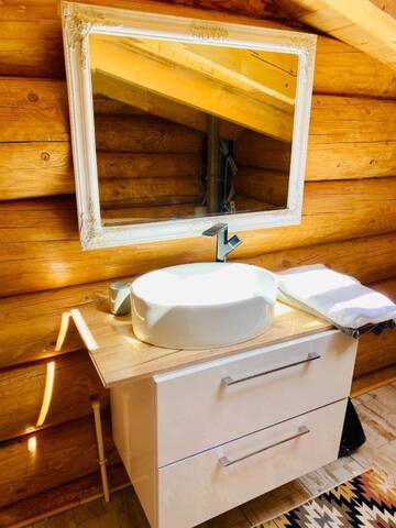Фото номера Шале Шале CABANA CEITREI - MOUNTAIN VIEW GIUMALAU г. Cozăneşti 31