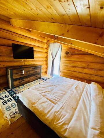 Фото номера Шале Шале CABANA CEITREI - MOUNTAIN VIEW GIUMALAU г. Cozăneşti 9