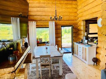 Фото номера Шале Шале CABANA CEITREI - MOUNTAIN VIEW GIUMALAU г. Cozăneşti 22