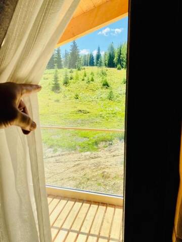 Фото номера Шале Шале CABANA CEITREI - MOUNTAIN VIEW GIUMALAU г. Cozăneşti 47